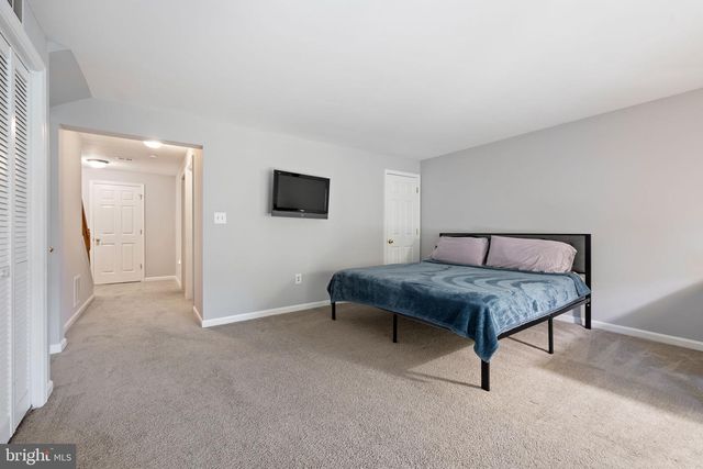 122 DORSET LN, Warrenton, VA 20186