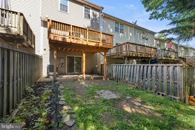 122 DORSET LN, Warrenton, VA 20186