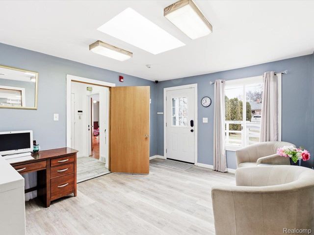 1218 Center Avenue, Port Huron, MI 48060