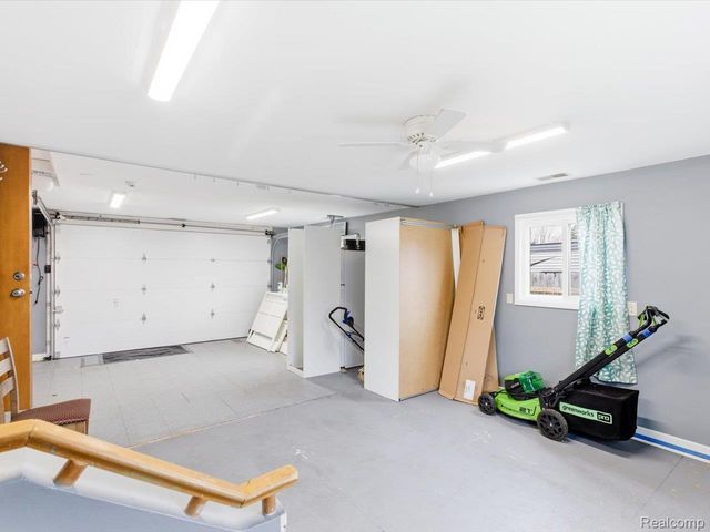 1218 Center Avenue, Port Huron, MI 48060