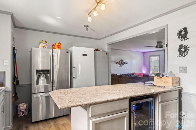 4209 Heatherstone Drive, Gastonia, NC 28056