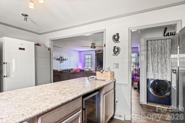 4209 Heatherstone Drive, Gastonia, NC 28056