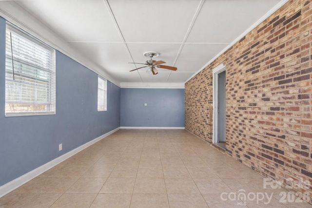 4209 Heatherstone Drive, Gastonia, NC 28056