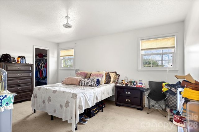 4209 Heatherstone Drive, Gastonia, NC 28056