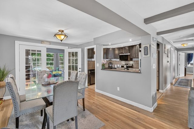 27 Mary Kennedy Dr, North Attleboro, MA 02760