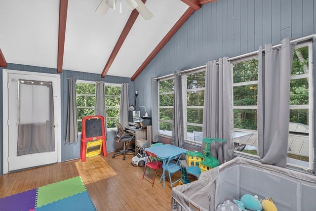 27 Mary Kennedy Dr, North Attleboro, MA 02760