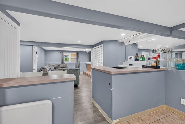 27 Mary Kennedy Dr, North Attleboro, MA 02760