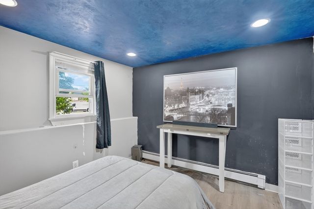 27 Mary Kennedy Dr, North Attleboro, MA 02760