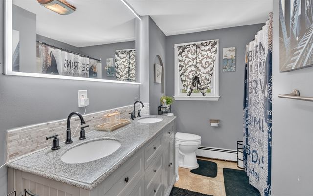 27 Mary Kennedy Dr, North Attleboro, MA 02760