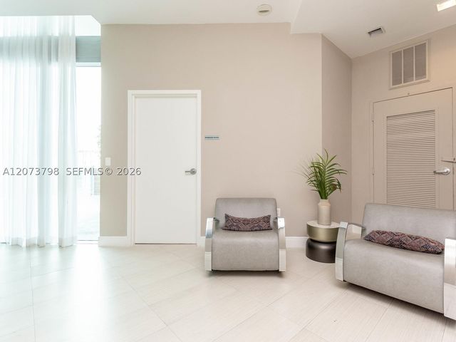 350 S MIAMI AVE 1912, Miami, FL 33130