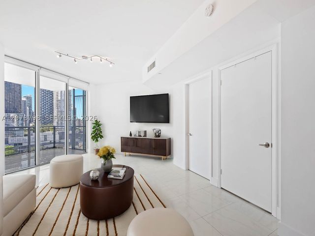 350 S MIAMI AVE 1912, Miami, FL 33130
