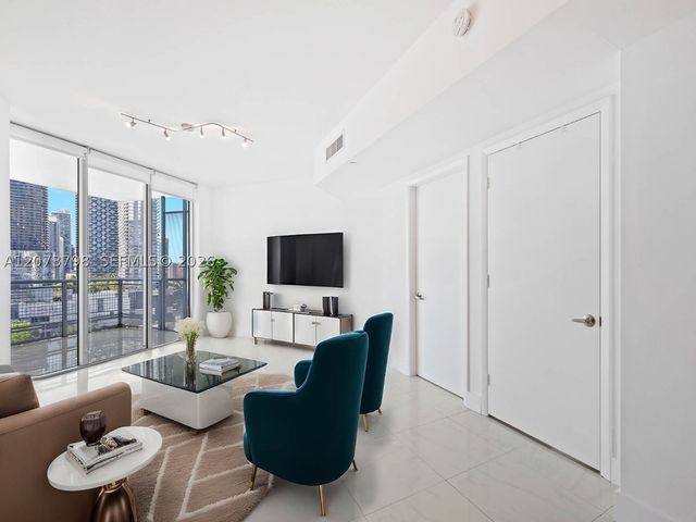 350 S MIAMI AVE 1912, Miami, FL 33130