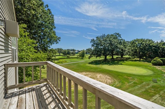 18 Pond Court C, North Providence, RI 02904