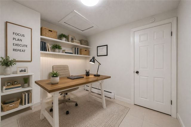18 Pond Court C, North Providence, RI 02904