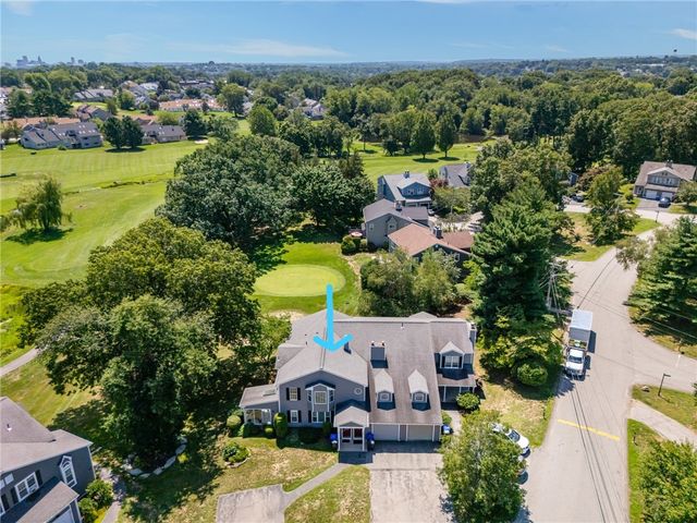 18 Pond Court C, North Providence, RI 02904