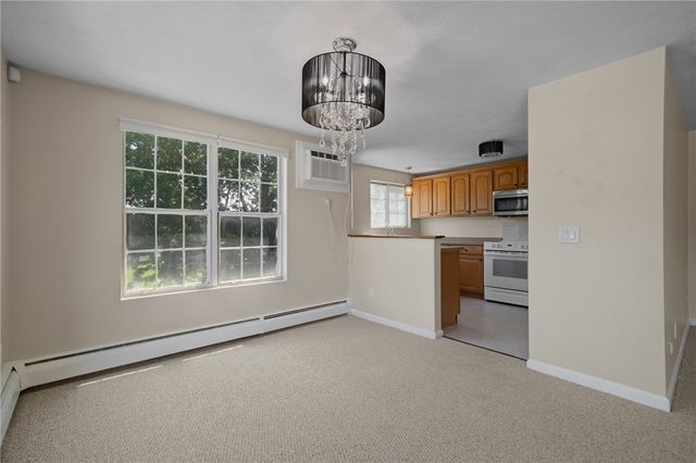 18 Pond Court C, North Providence, RI 02904