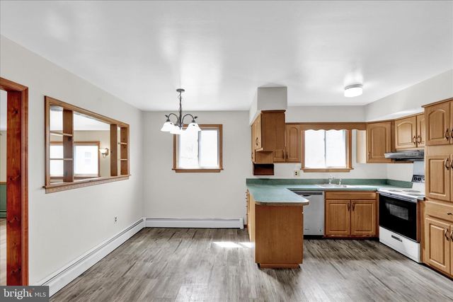 324 BOW LN, Gilbertsville, PA 19525