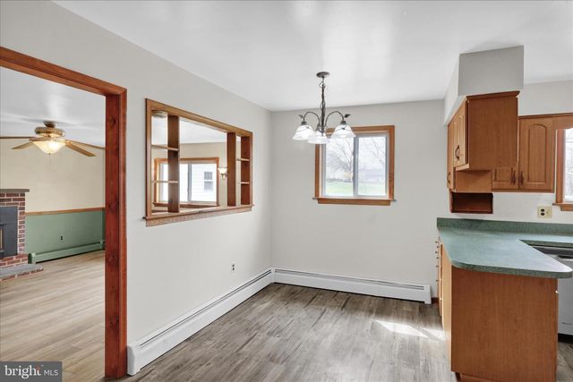 324 BOW LN, Gilbertsville, PA 19525