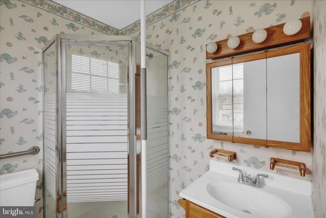 324 BOW LN, Gilbertsville, PA 19525