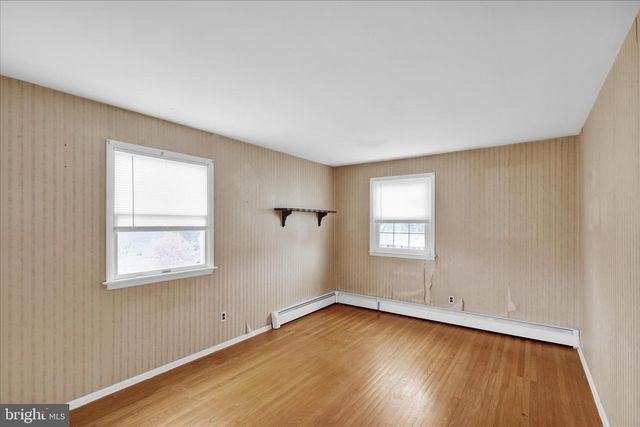 324 BOW LN, Gilbertsville, PA 19525