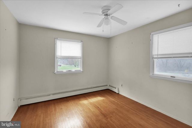 324 BOW LN, Gilbertsville, PA 19525