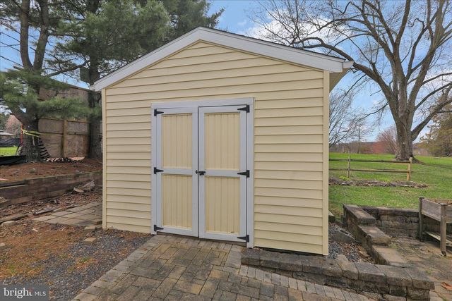 324 BOW LN, Gilbertsville, PA 19525