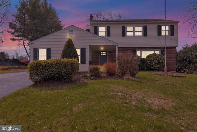 324 BOW LN, Gilbertsville, PA 19525