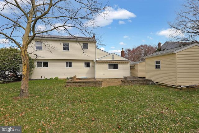 324 BOW LN, Gilbertsville, PA 19525