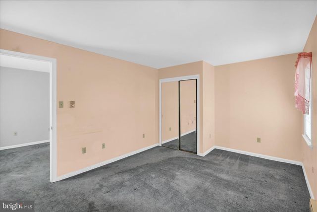 324 BOW LN, Gilbertsville, PA 19525