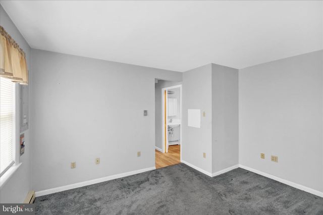 324 BOW LN, Gilbertsville, PA 19525