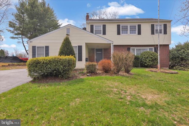 324 BOW LN, Gilbertsville, PA 19525