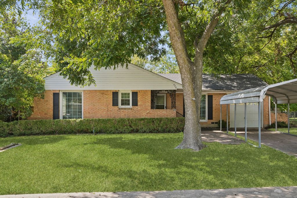 928 Old Orchard Road, Garland, TX 75041