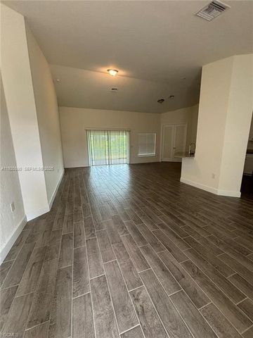 2614 27th ST W, Lehigh Acres, FL 33971