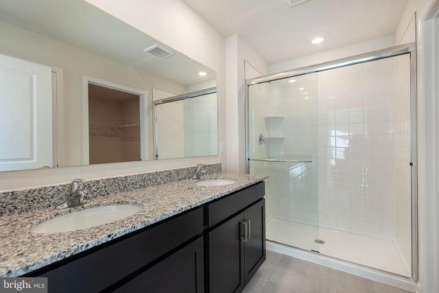 5215 CROOKED LN, Stephens City, VA 22655