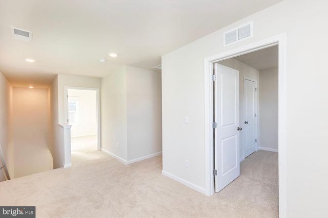 5215 CROOKED LN, Stephens City, VA 22655