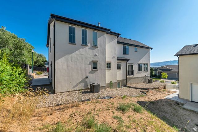 1058 W 570 N, Orem, UT 84057