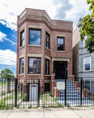 3651 W Grenshaw Street, Chicago, IL 60624