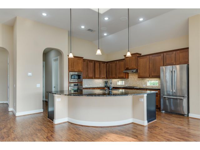 411 Rocky Coast DR, Austin, TX 78738