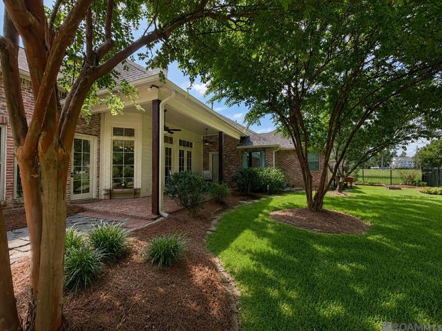 23943 Sunnyside Ln, Zachary, LA 70791
