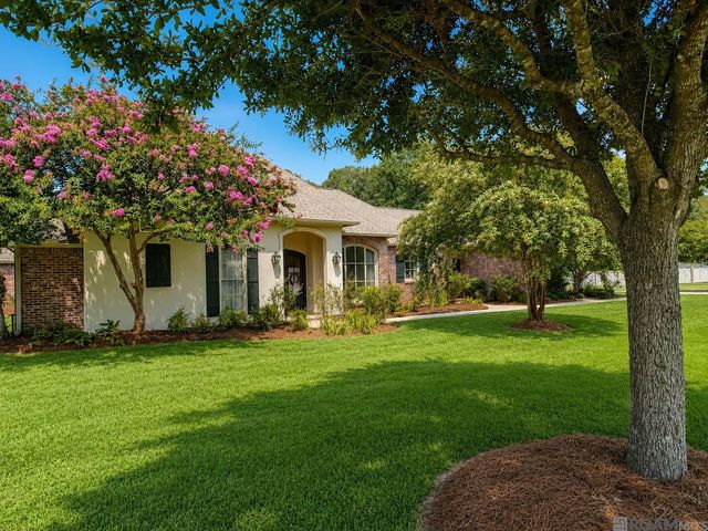 23943 Sunnyside Ln, Zachary, LA 70791