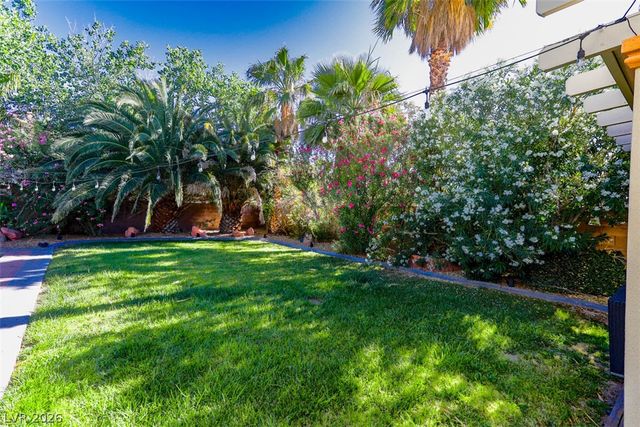 1467 Corsica Crest Court, Las Vegas, NV 89123