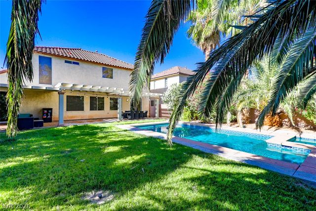1467 Corsica Crest Court, Las Vegas, NV 89123