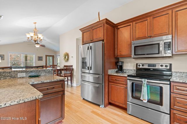 104 NE 26th Street, Oak Island, NC 28465