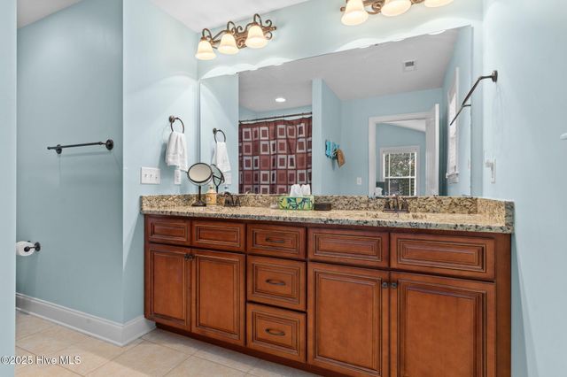 104 NE 26th Street, Oak Island, NC 28465