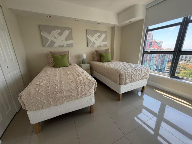 3530 Mystic Pointe Drive 2303, Aventura, FL 33180