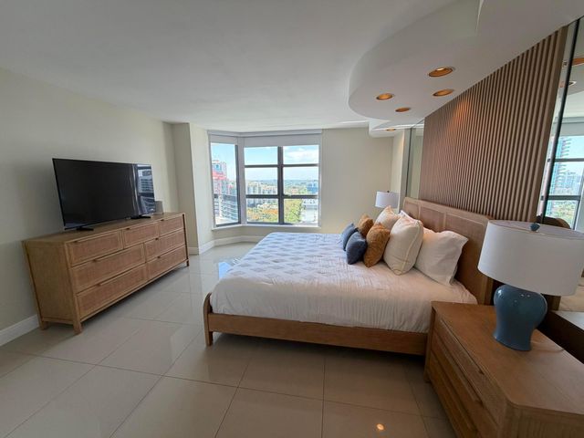 3530 Mystic Pointe Drive 2303, Aventura, FL 33180