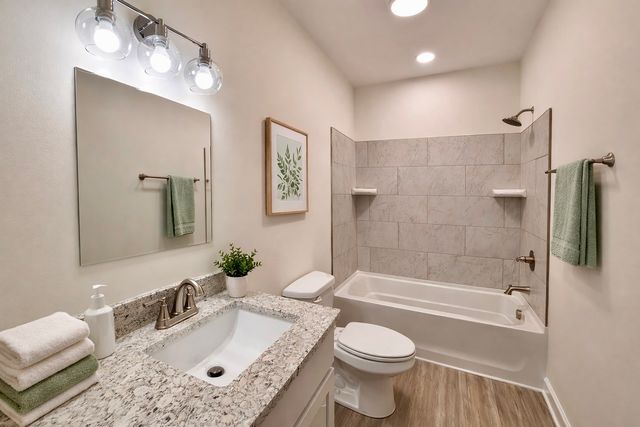 1475 Spann Rd, Charlotte, TN 37036