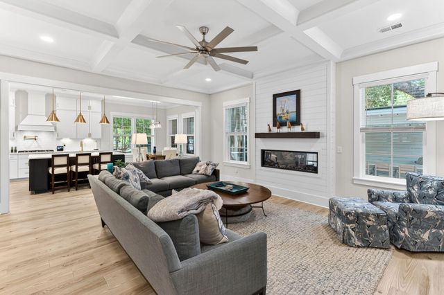 1407 Dahlia Road, Mount Pleasant, SC 29464