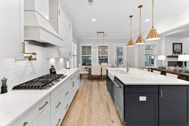 1407 Dahlia Road, Mount Pleasant, SC 29464