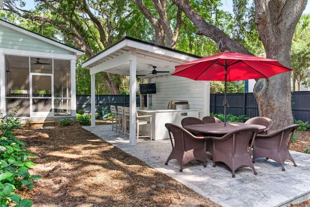 1407 Dahlia Road, Mount Pleasant, SC 29464